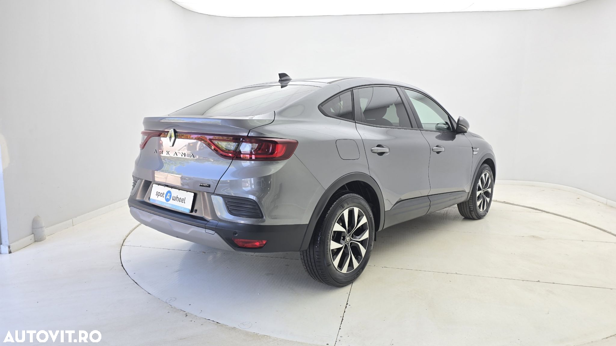 Renault Arkana E-TECH 145 Evolution - 6