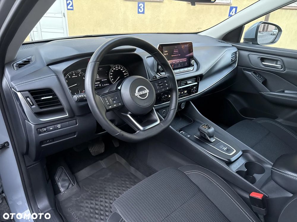 Nissan Qashqai 1.3 DIG-T mHEV Acenta Xtronic - 10