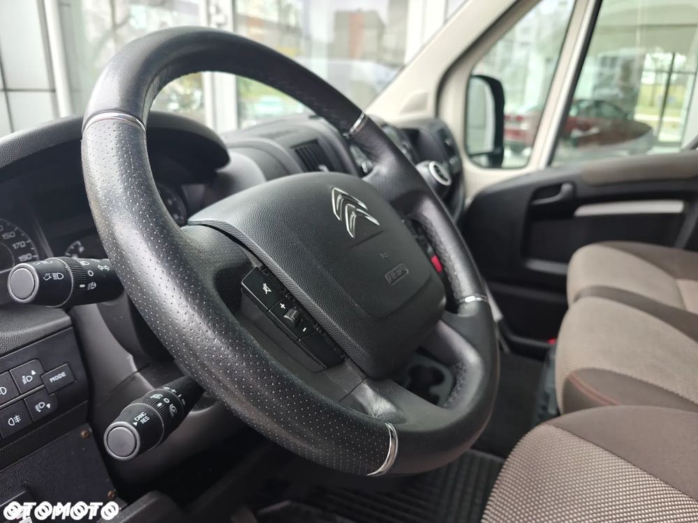 Citroën Jumper 35+ BlueHDi L4 - 19