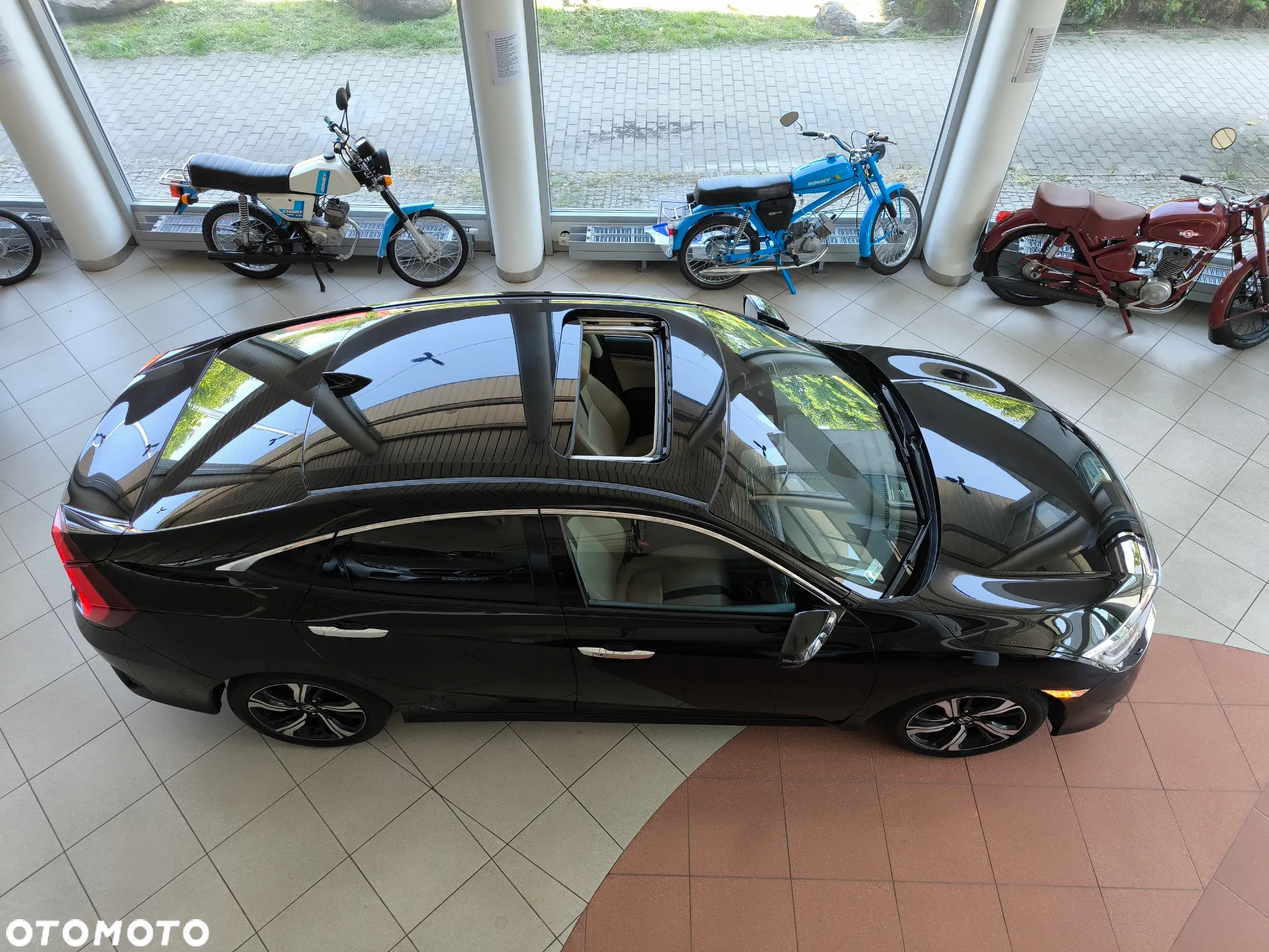 Honda Civic 1.5 T Executive - 2