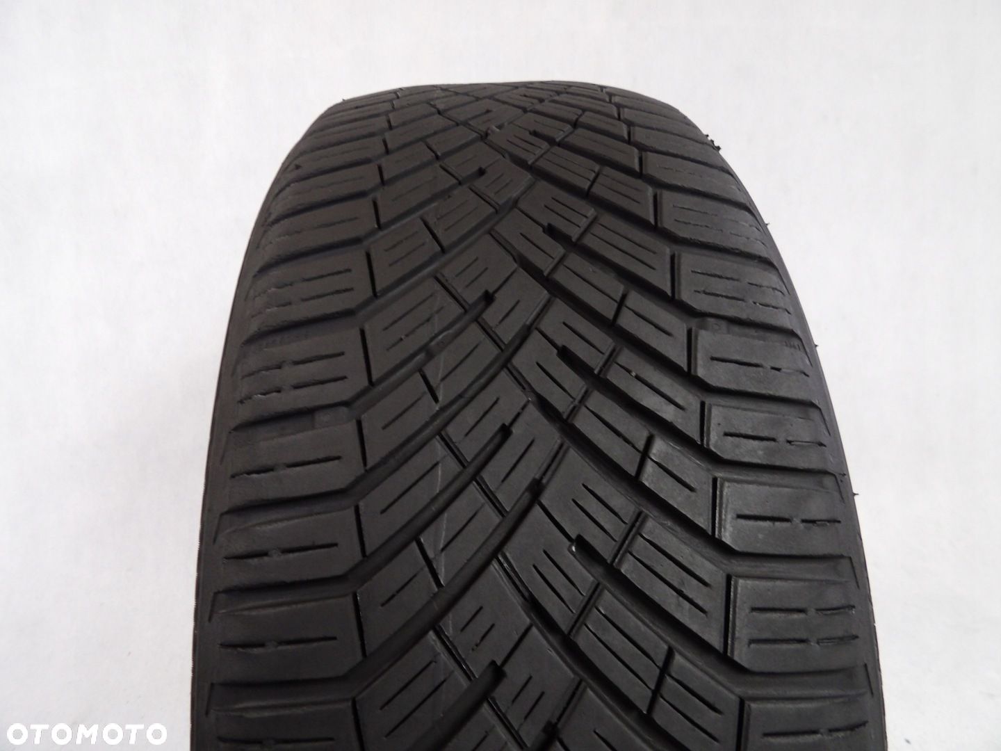 1X opona 205/50R17 CONTINENTAL ALLSEASONCONTACT 2 - 1