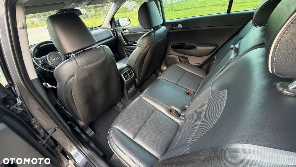 Kia Sportage 1.6 GDI L Business Line 2WD - 31