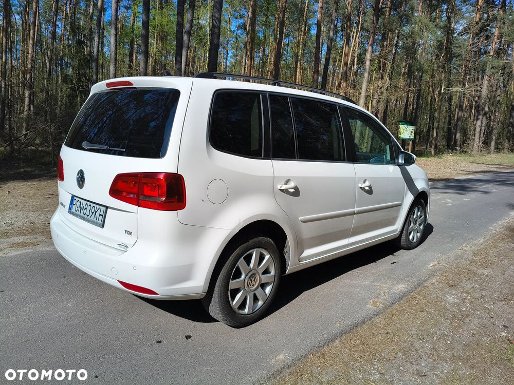 Volkswagen Touran 1.6 TDI DPF Comfortline DSG - 3