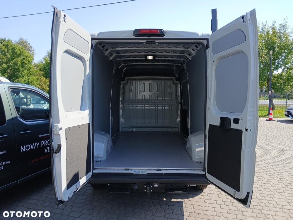 Toyota PROACE MAX - 10