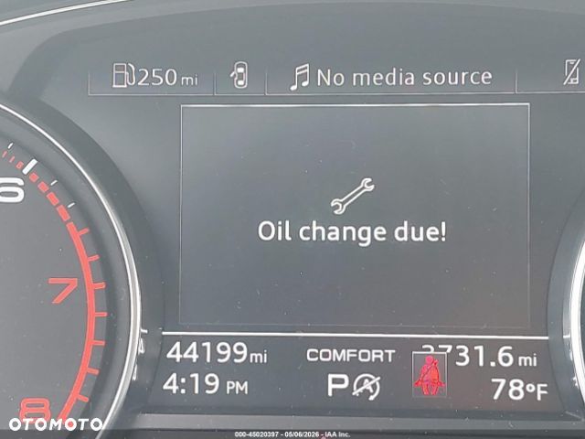 Audi A4 Limousine 40 TFSI quattro S tronic - 11