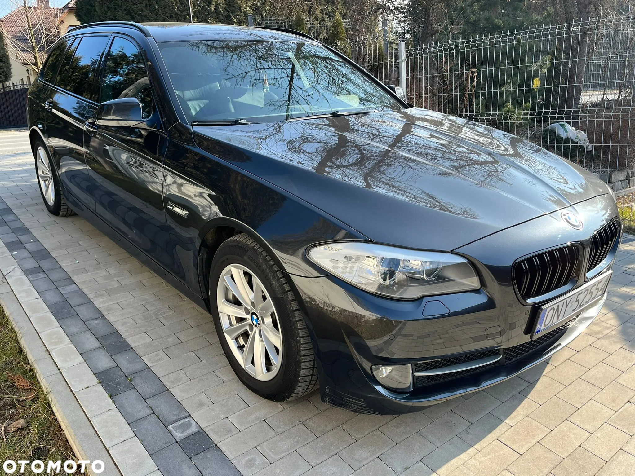 BMW Seria 5 528i xDrive - 8