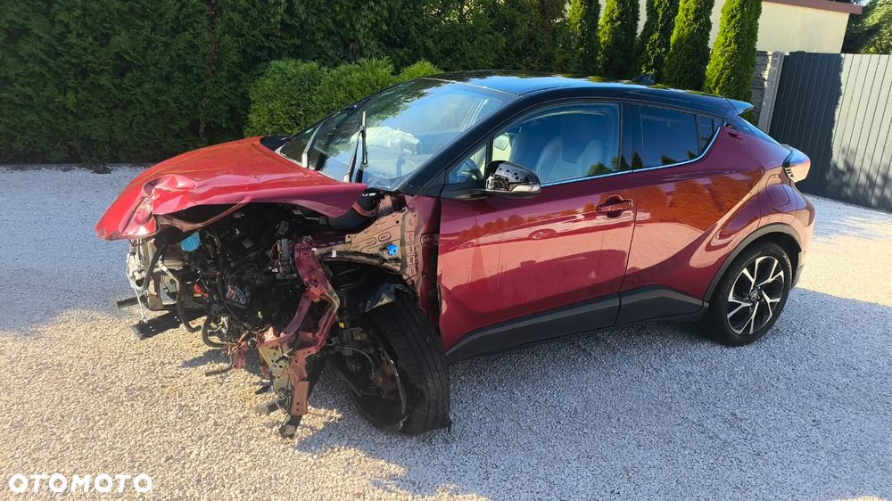 Toyota C-HR - 4