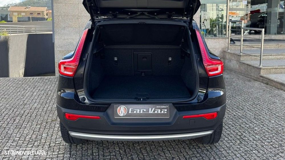 Volvo XC 40 1.5 T5 PHEV Momentum Plus - 9