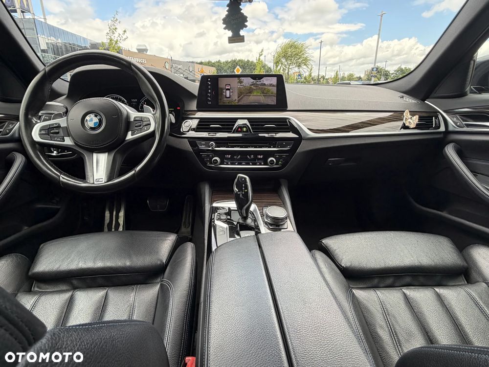 BMW Seria 5 520d xDrive Sport - 13
