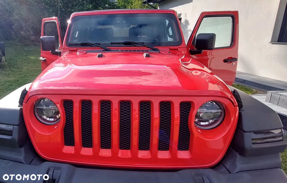 Jeep Wrangler - 6