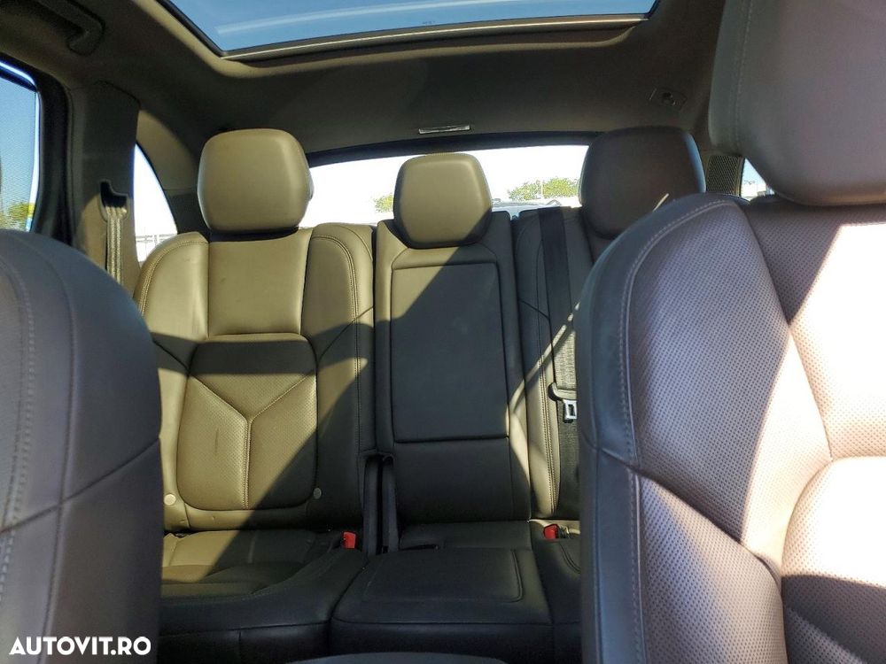 Porsche Cayenne S E-Hybrid Platinum Edition - 10