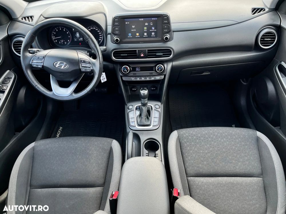 Hyundai KONA - 13