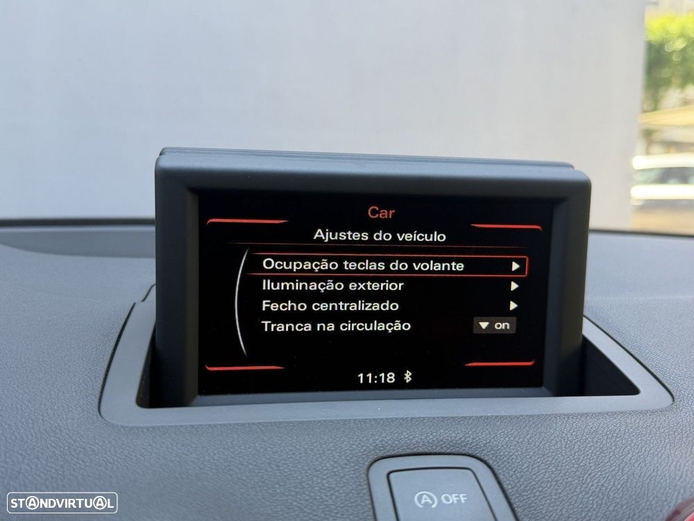 Audi A1 Sportback 1.6 TDI S-line - 42