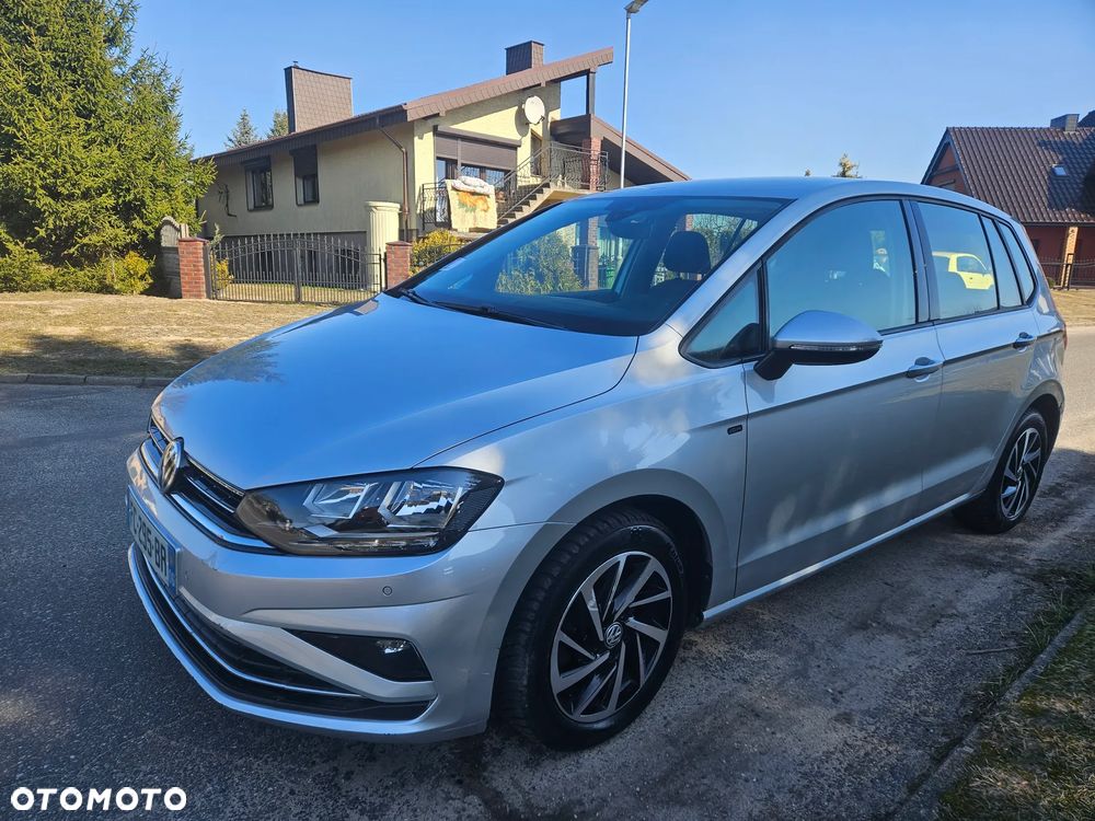 Volkswagen Golf - 3