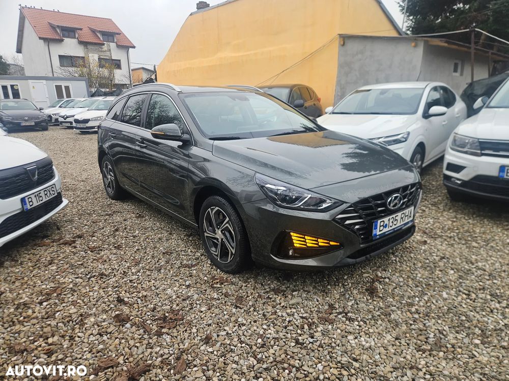Hyundai i30 Wagon 1.5 110CP M/T Highway - 1