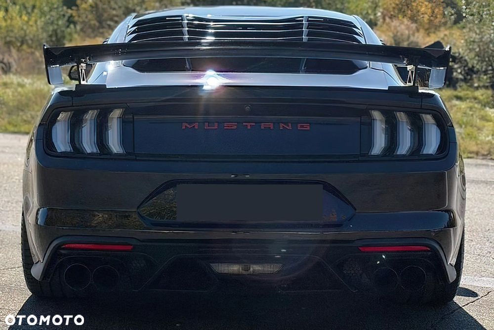 Ford Mustang - 5