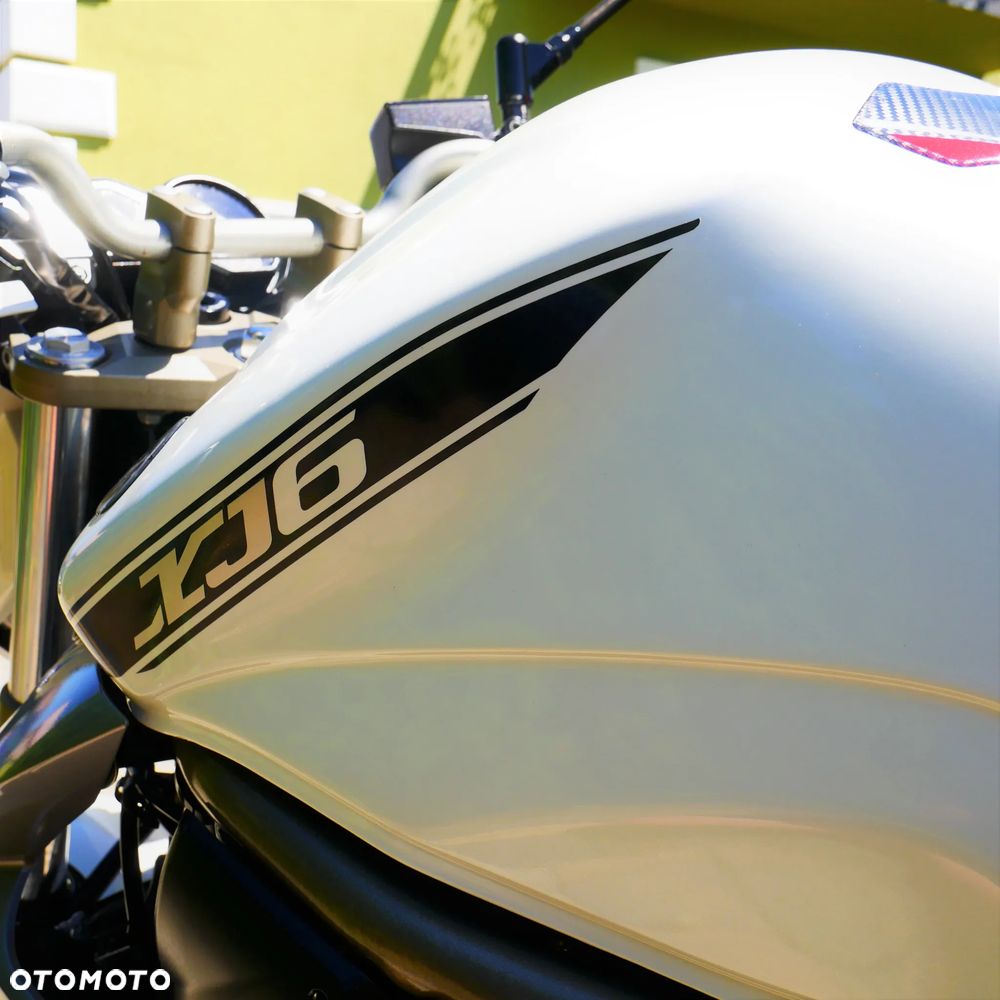 Yamaha XJ - 11