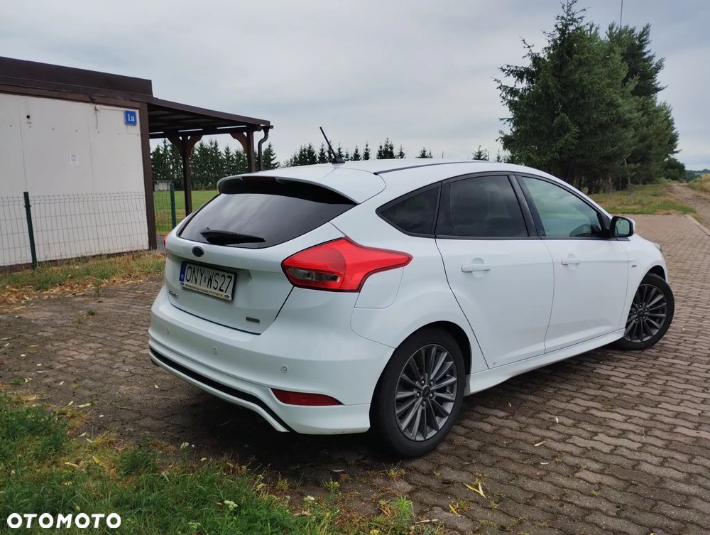 Ford Focus 1.5 EcoBoost ST-Line ASS - 9