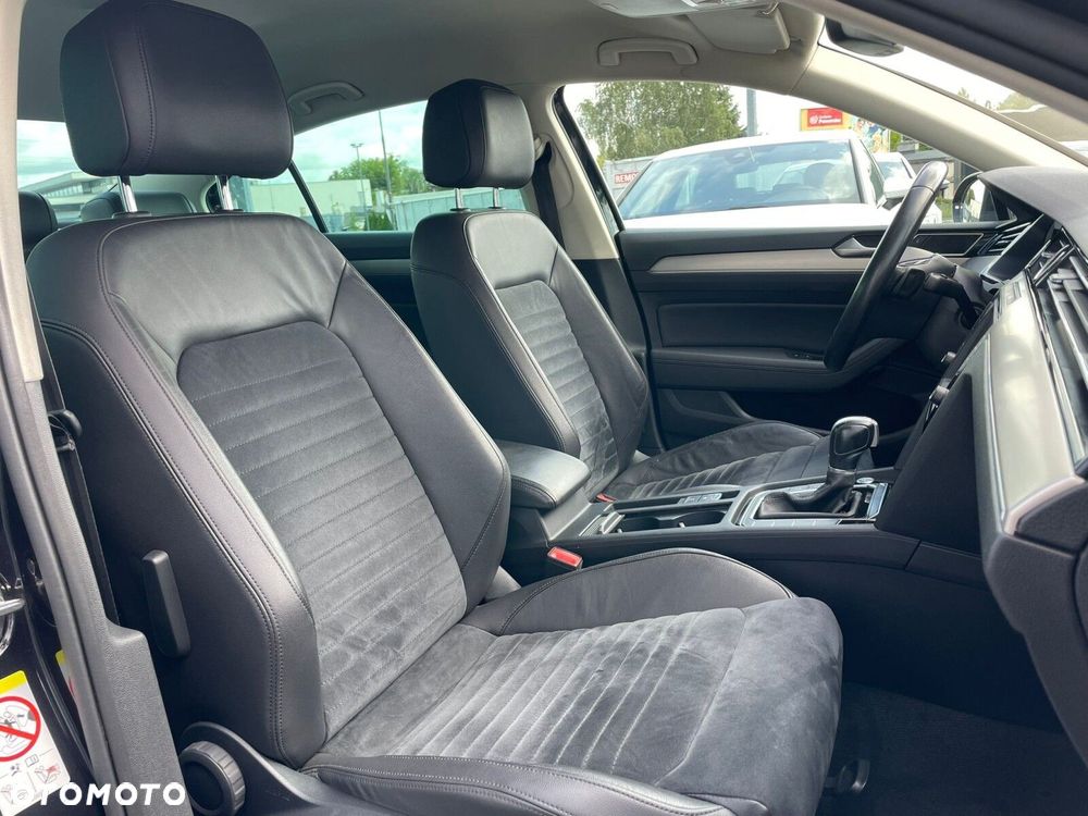 Volkswagen Passat - 24