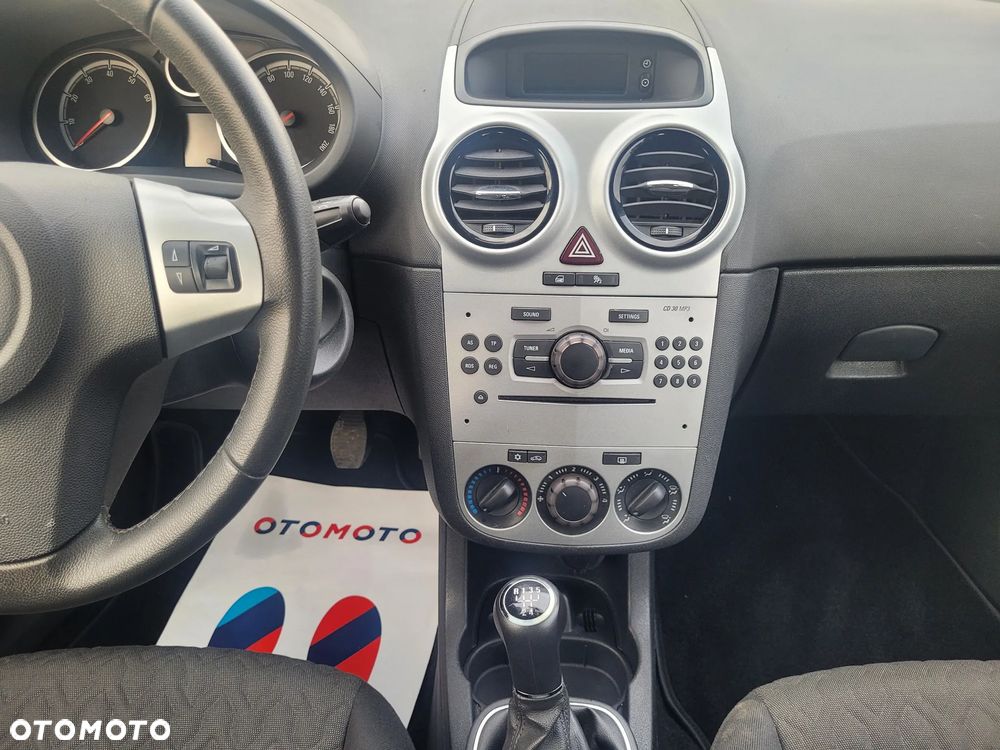 Opel Corsa 1.4 16V Active - 18
