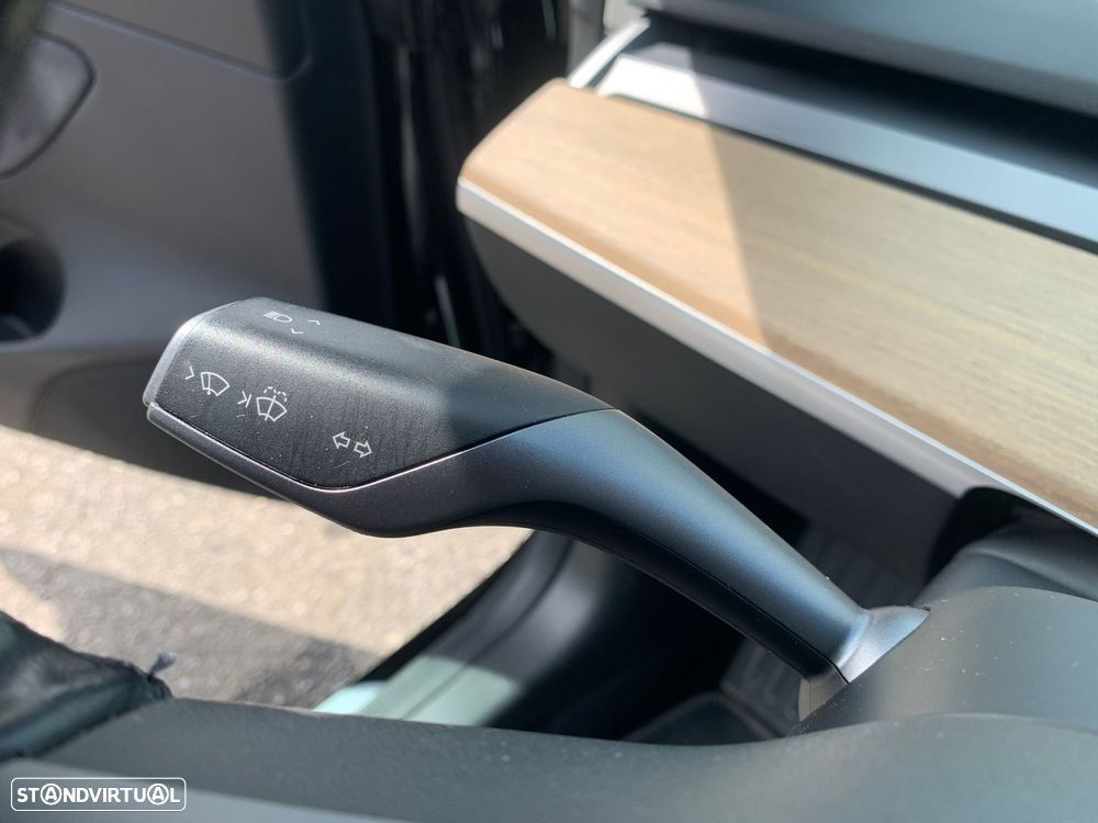 Tesla Model 3 Long Range Tração Integral - 35