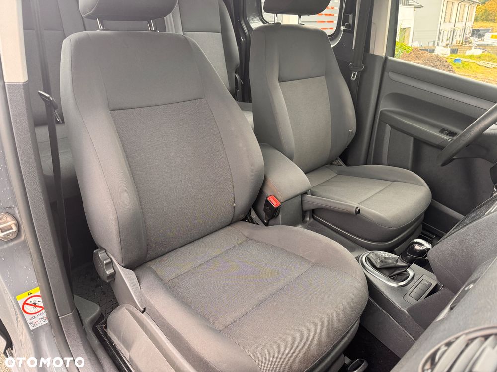 Volkswagen Caddy Maxi 1.6 TDI Trendline DSG - 12