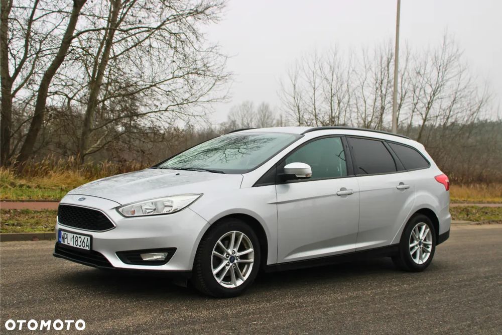 Ford Focus 1.6 TDCi DPF Ambiente - 5