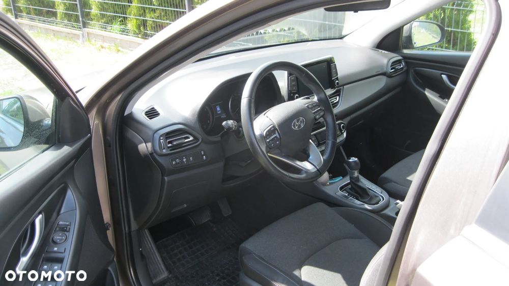Hyundai i30 1.5 T-GDI 48V Comfort DCT - 5