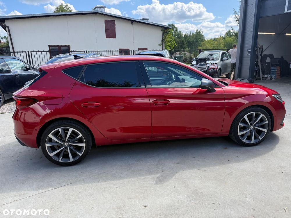 Seat Leon 1.5 eTSI FR DSG - 3