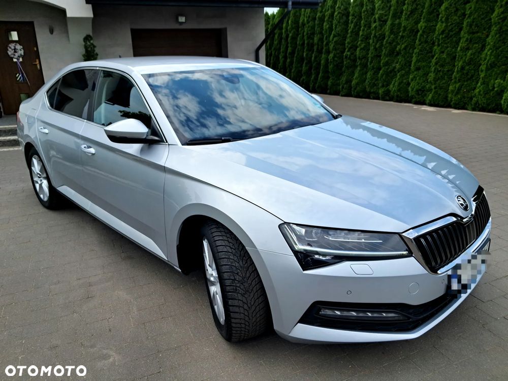 Skoda Superb 2.0 TDI SCR Ambition - 7