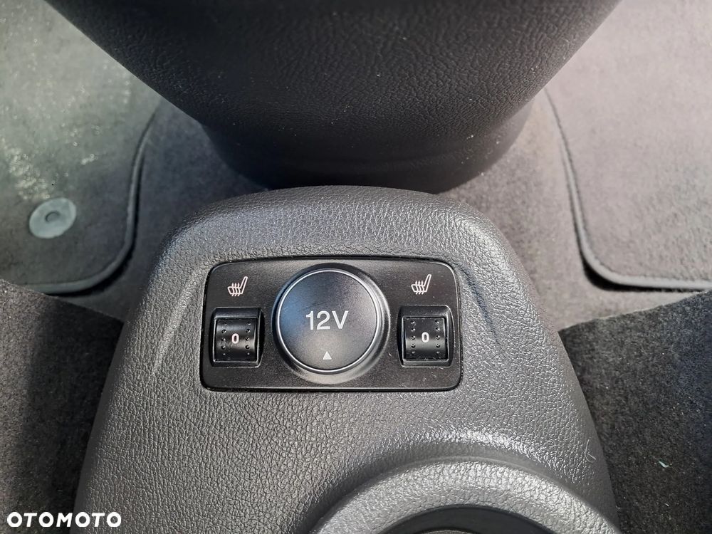 Ford Tourneo Connect Grand 1.6 TDCi Titanium - 19