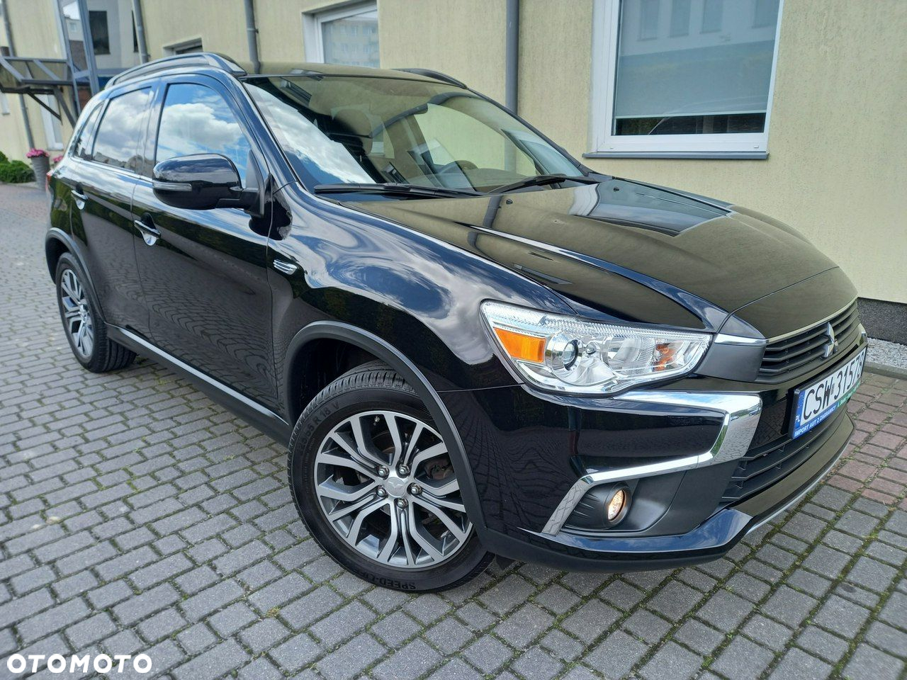 Mitsubishi ASX 1.6 Intense Plus Navi Blue Edition - 12