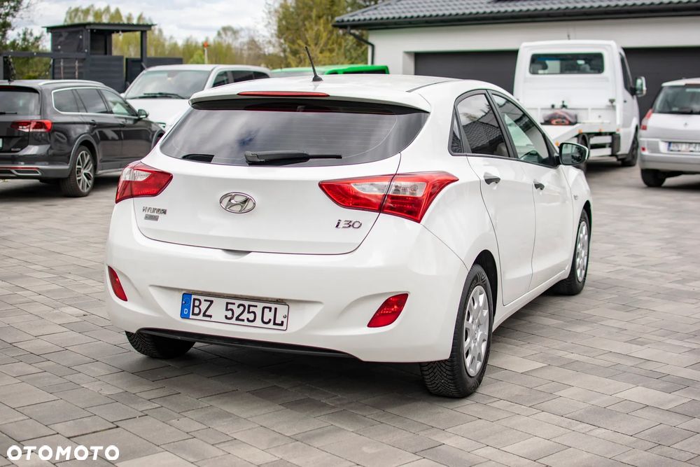 Hyundai i30 - 19
