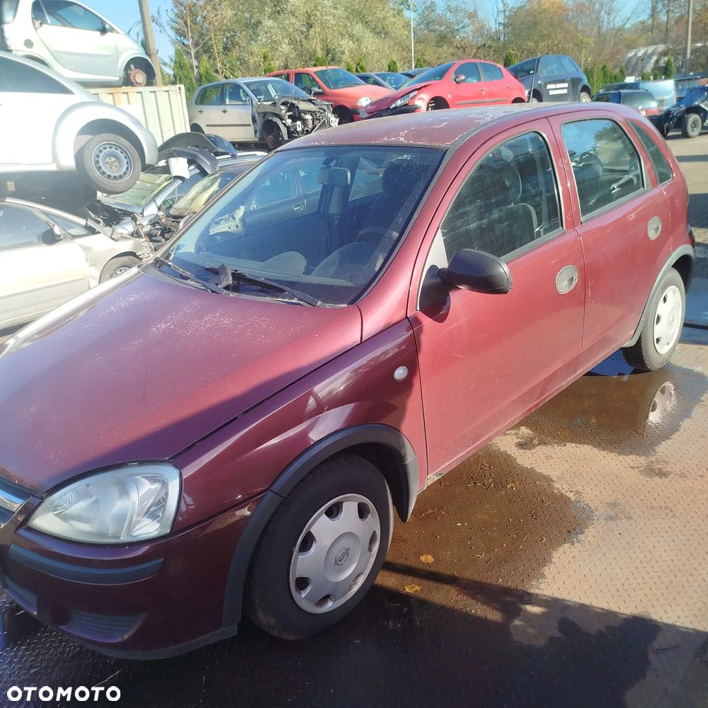 Opel Corsa C na części . - 3