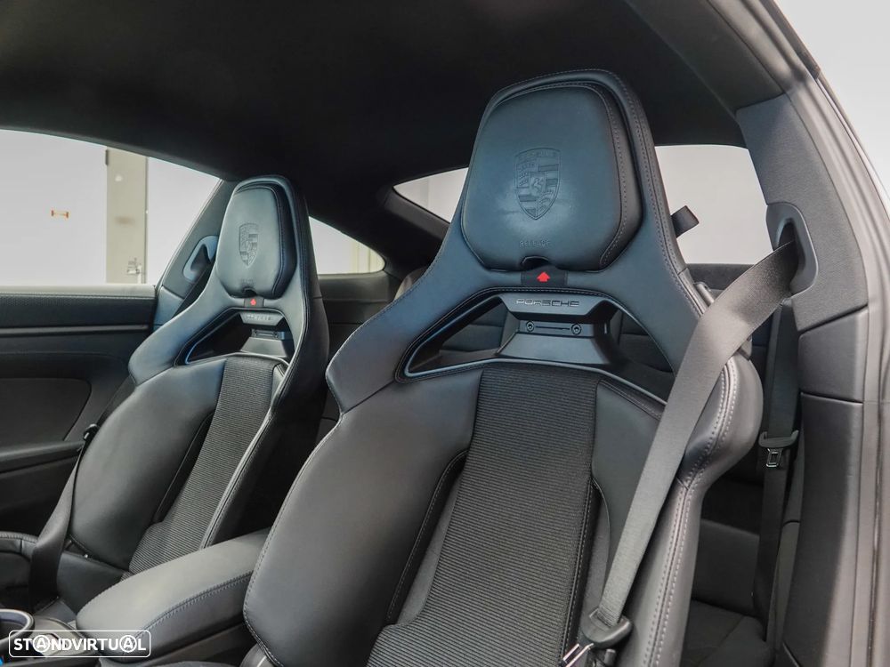 Porsche 911 (992) GT3 Touring Package PDK - 18