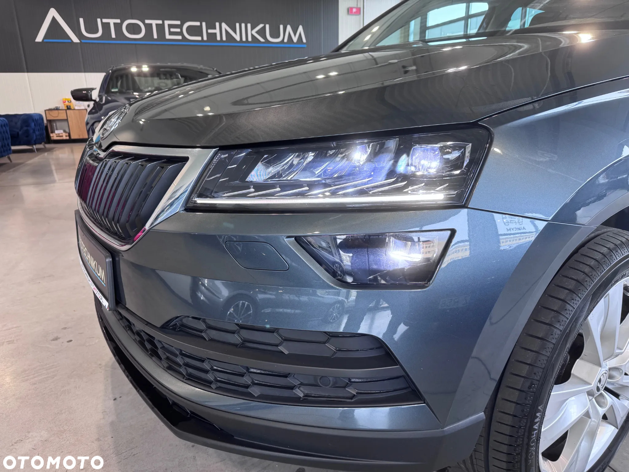 Skoda Karoq 1.5 TSI ACT GPF 4x2 Ambition DSG - 2