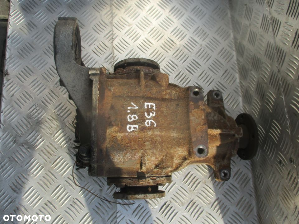 Most tylny dyfer 338V0161 BMW E36 1.8B - 2