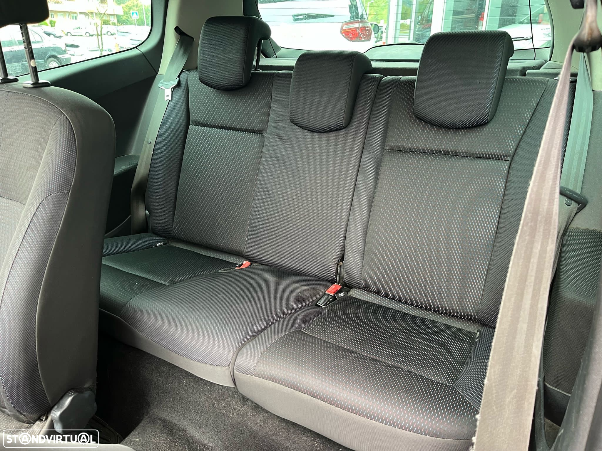 Renault Clio 1.2 Confort Authentique GPL - 11