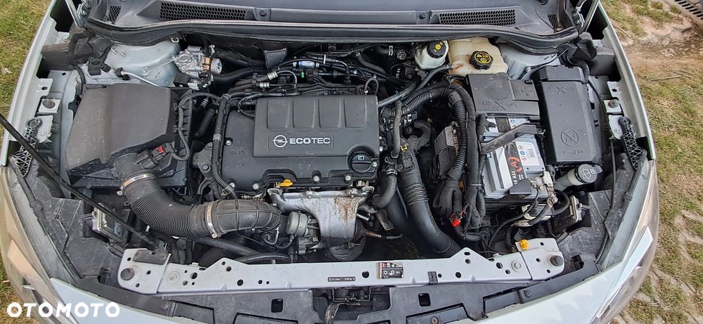 Opel Astra - 11