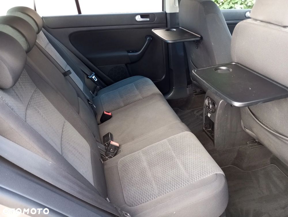 Volkswagen Golf Plus - 8