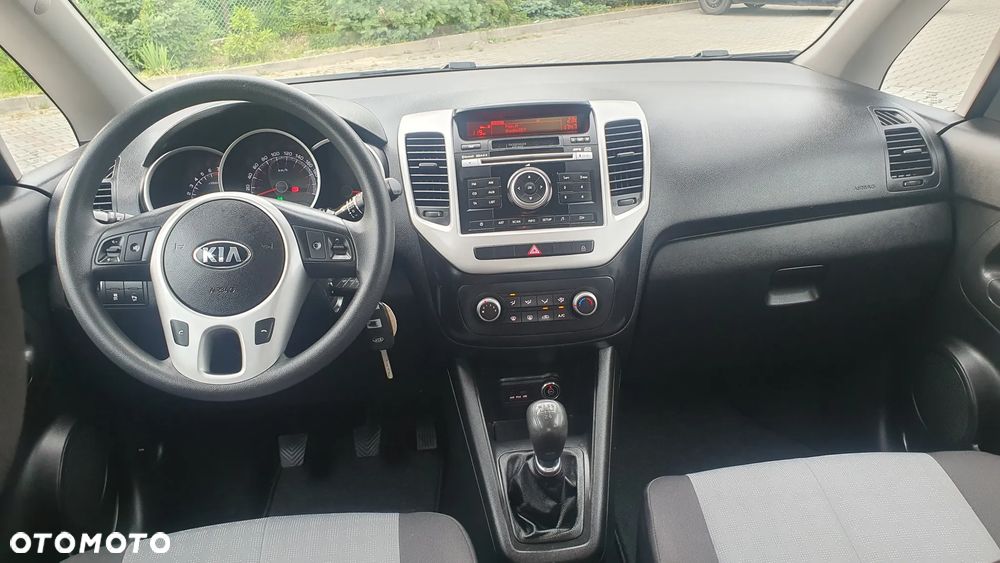 Kia Venga 1.4 CVVT Business Line - 10