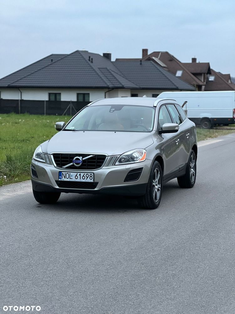 Volvo XC 60 3.2 AWD Summum - 4