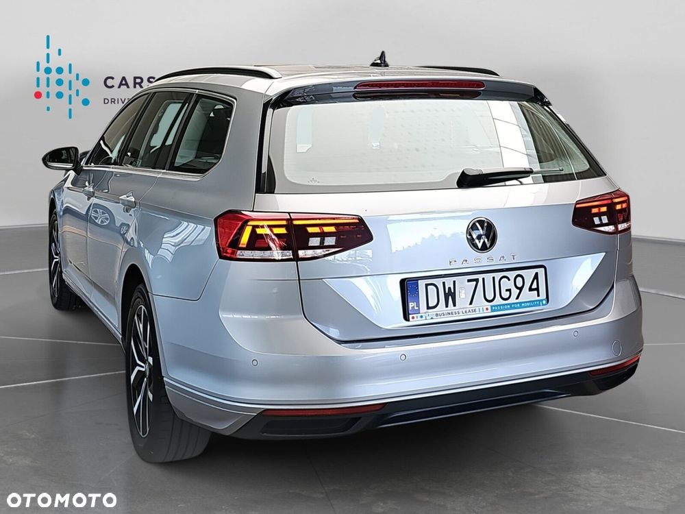 Volkswagen Passat 2.0 TDI EVO Business DSG - 6