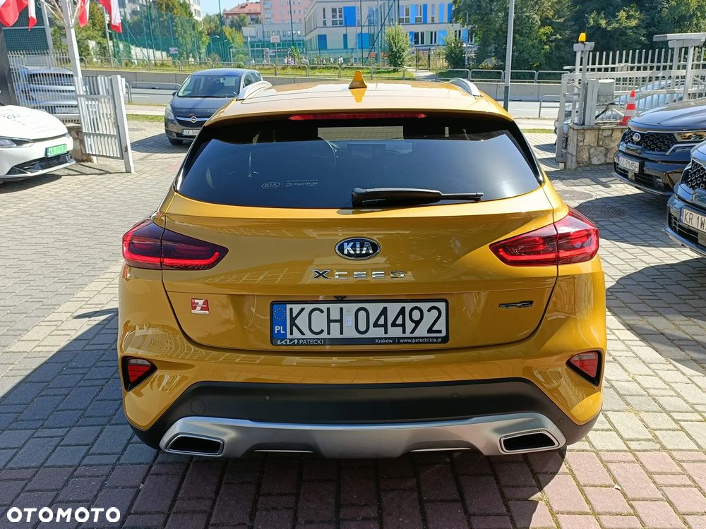Kia XCeed 1.4 T-GDI L Business Line - 6