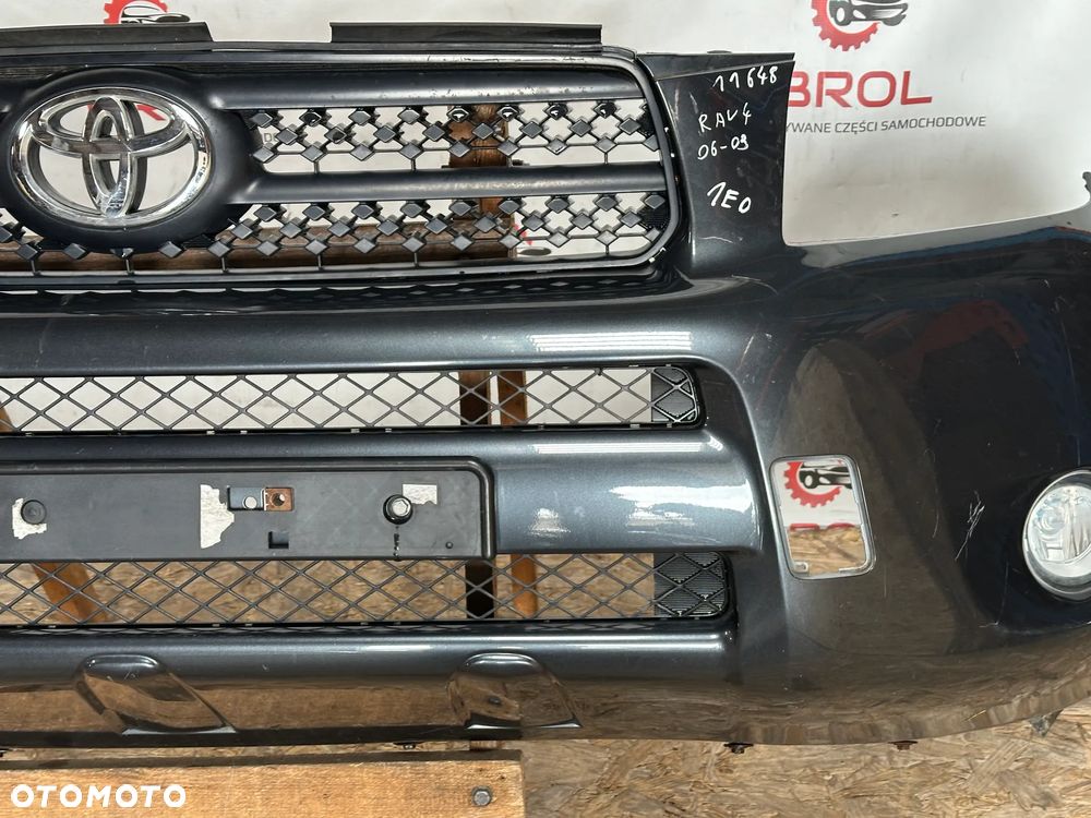 ZDERZAK PRZEDNI TOYOTA RAV4 06-09  1E0 - 4