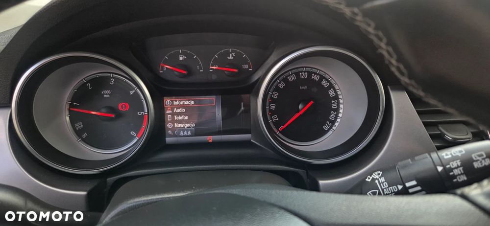 Opel Astra 1.6 D Start/Stop Dynamic - 27