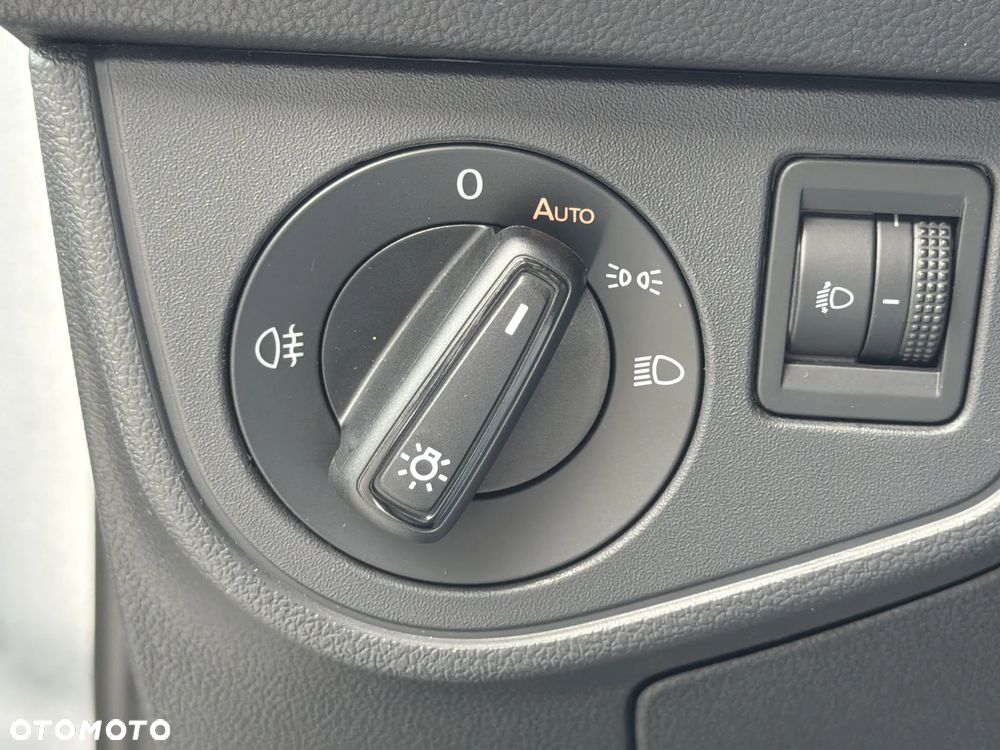 Volkswagen Polo 1.0 TSI Pure DSG - 32