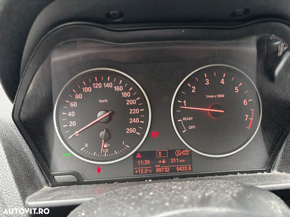 BMW Seria 1 116i - 8