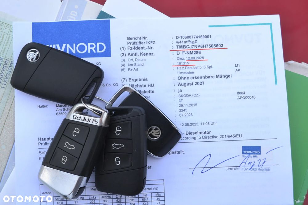 Skoda Superb 2.0 TDI 4x4 DSG Sportline - 39