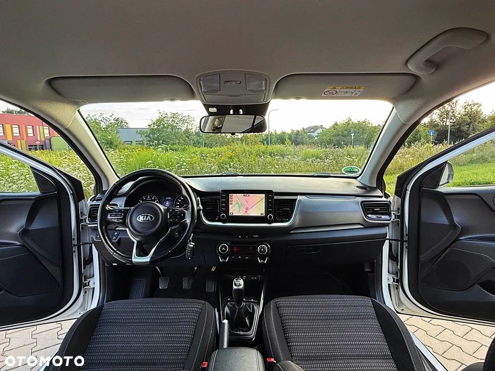 Kia Stonic 1.4 L - 6
